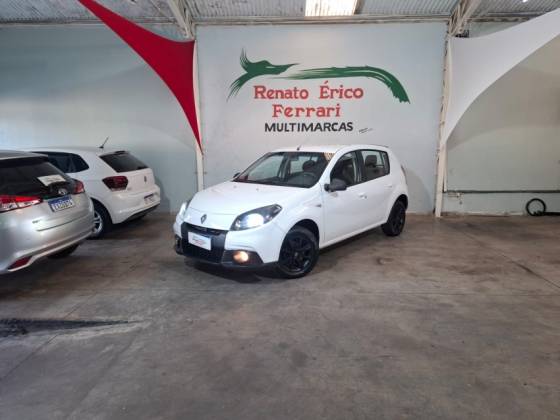 RENAULT SANDERO 1.6 GT LINE LIMITED FLEX 4P MANUAL RENAULT SANDERO 1.6 GT LINE LIMITED FLEX 4P MANUAL